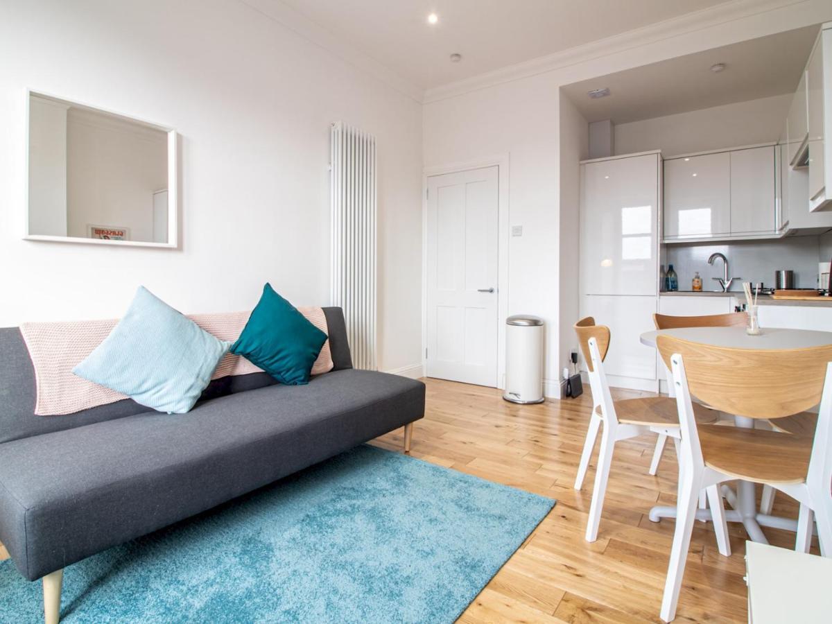 Modern 1Br Apartment In Heart Of West End Glasgow Esterno foto